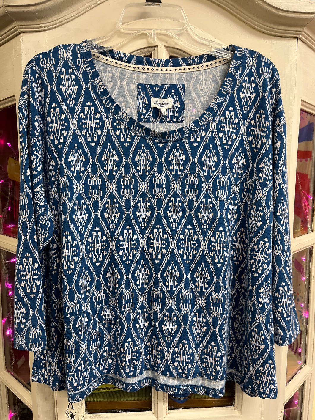 Lucky Brand Size Small Blue & White Top